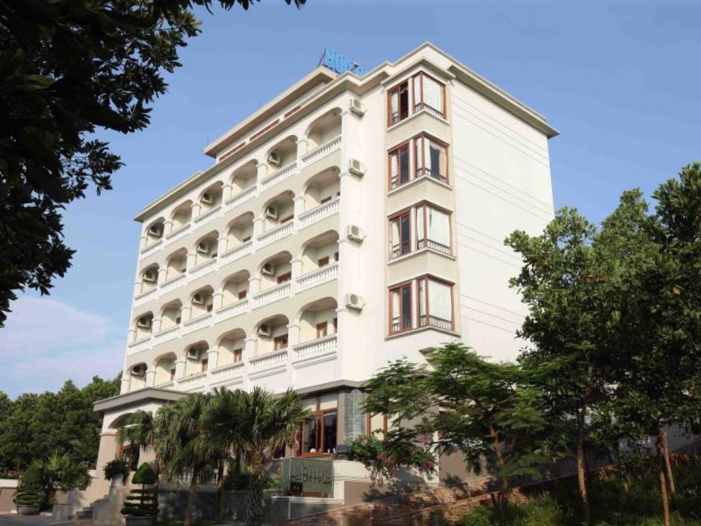 Hoa Binh Ha Long Hotel Экстерьер фото